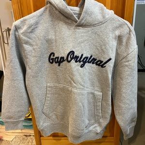 Boys Gap sweatshirt